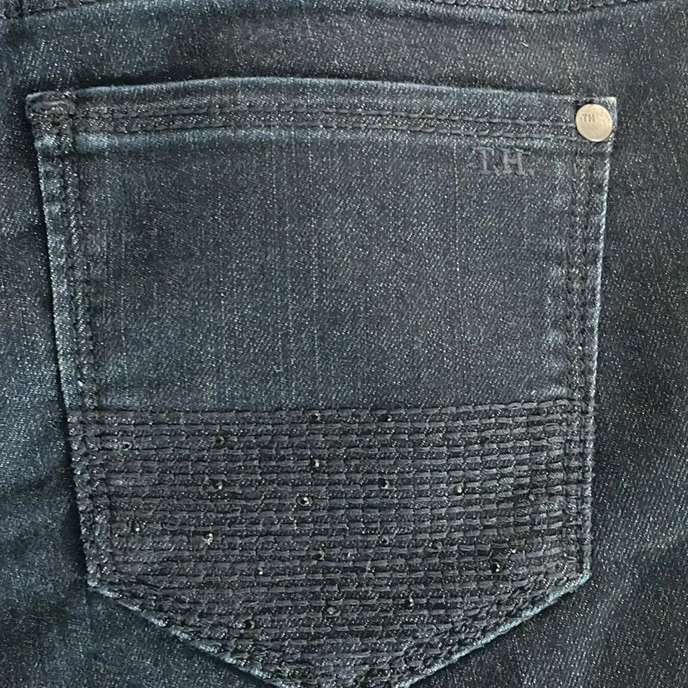Tommy Hilfiger seam 30”